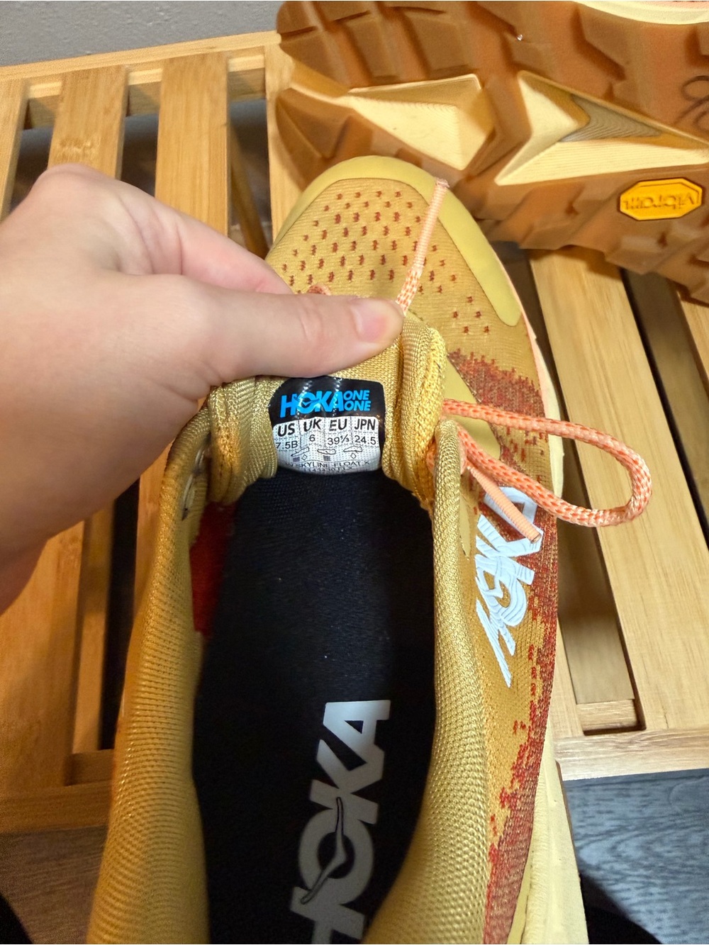 HOKA running shoes size 7.5 - Picture 4 of 4
